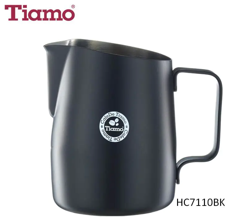 Tiamo Sharp Spout  Black  Milk Jug 650cc(HC7110BK)
