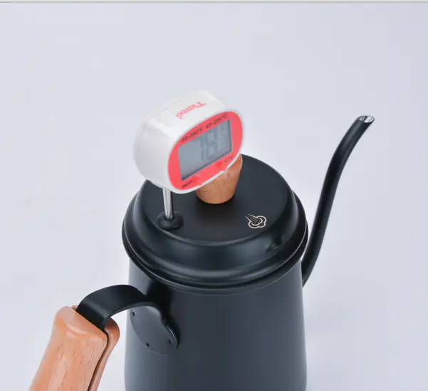 Stainless steel coffee pot w/ wooden handle 0.7L (black) (HA1656BK)